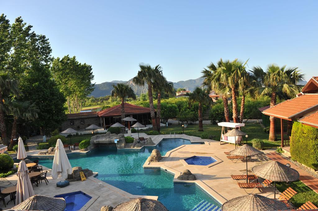 Grenadine Lodge Дальян Номер фото